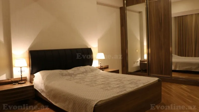 Kirayə verilir 4 otaqlı Mənzil Yeni tikili 230 m² 28 May m. - şəkil 9