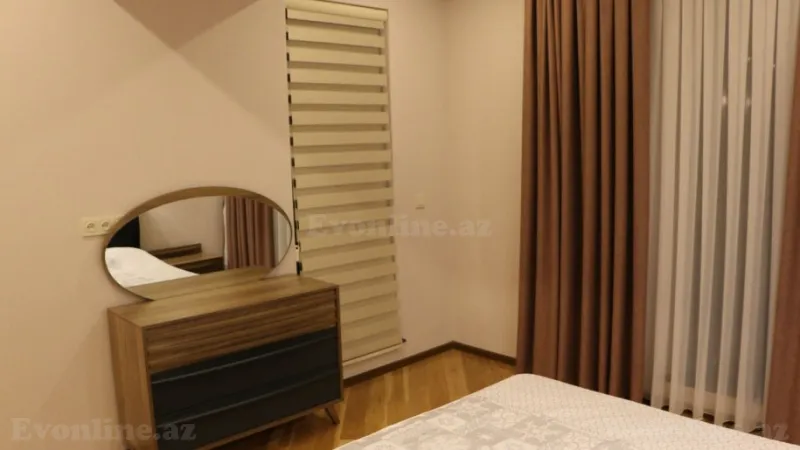 Kirayə verilir 4 otaqlı Mənzil Yeni tikili 230 m² 28 May m. - şəkil 12