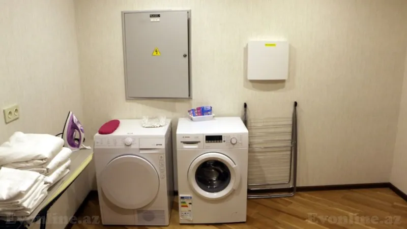 Kirayə verilir 4 otaqlı Mənzil Yeni tikili 230 m² 28 May m. - şəkil 15