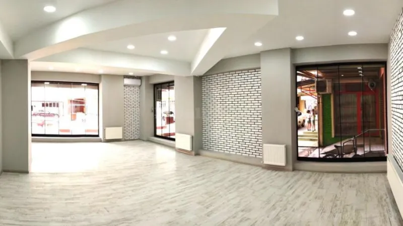 Bakı, Nəsimi r., Memar Əcəmi m., 4-cü mikrorayonda obyekt kirayə verilir