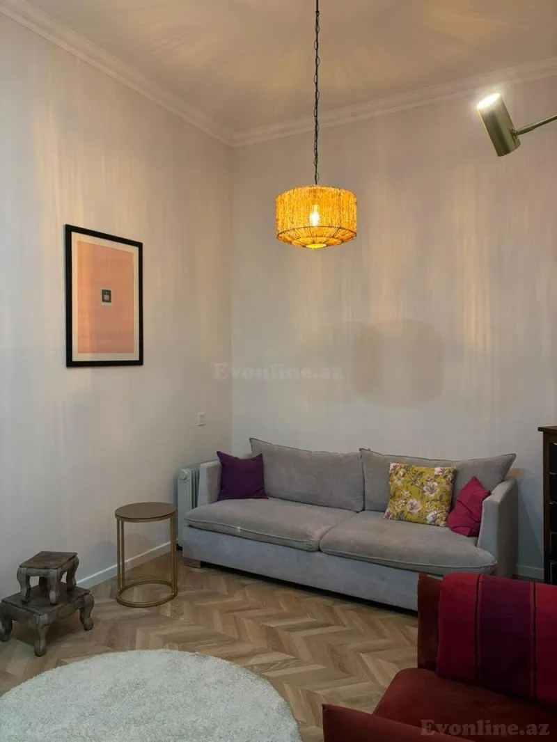 Kirayə verilir 2 otaqlı Mənzil Köhnə tikili 44 m² İçərişəhər m. - şəkil 2