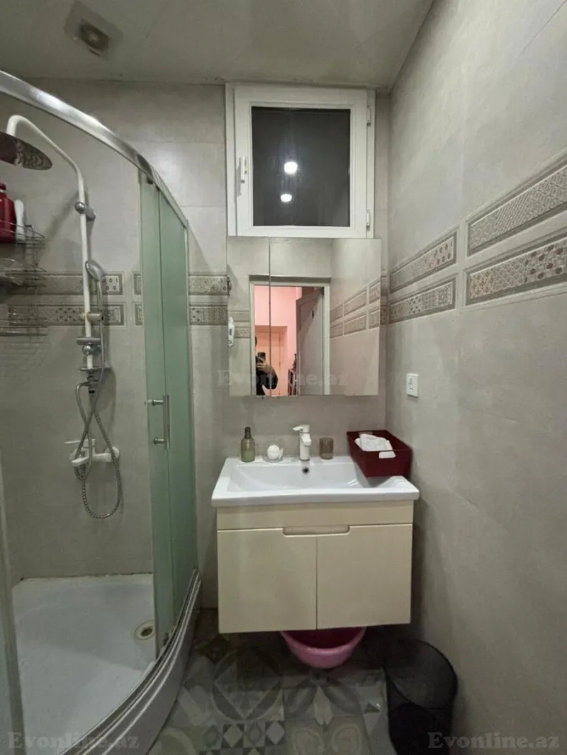 Kirayə verilir 2 otaqlı Mənzil Köhnə tikili 44 m² İçərişəhər m. - şəkil 27