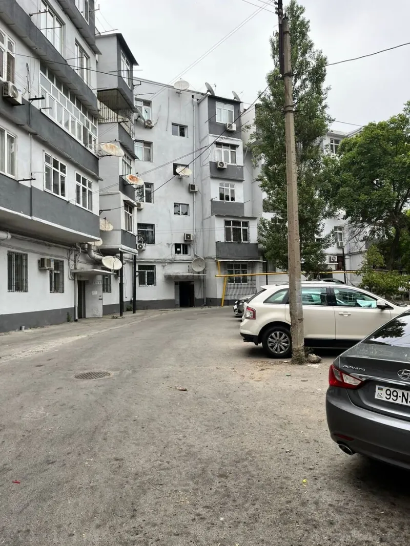 Satılır 3 otaqlı Mənzil Köhnə tikili 84 m² Xətai r. - şəkil 15
