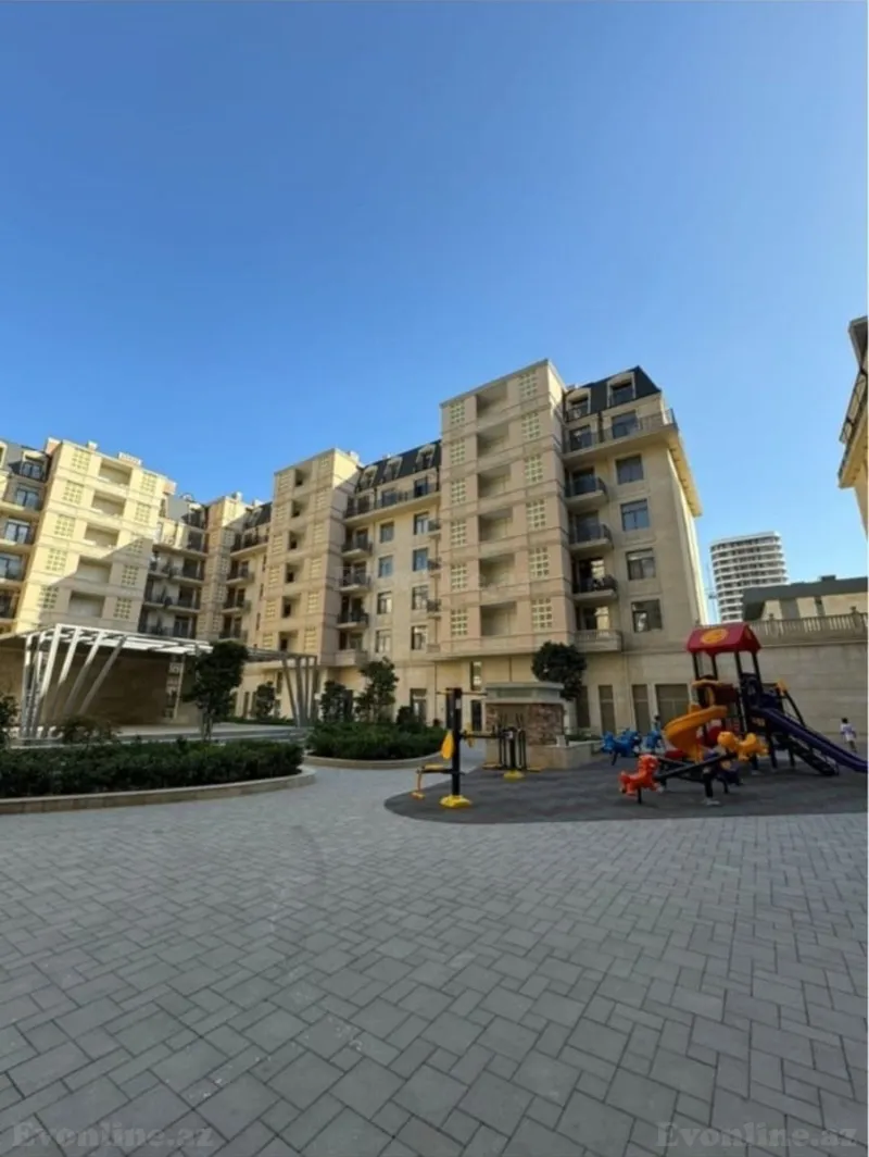 Satılır 4 otaqlı Mənzil Yeni tikili 147 m² Xətai r. - şəkil 2