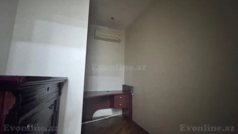 Kirayə verilir 4 otaqlı Mənzil Yeni tikili 170 m² 28 May m. - şəkil 8