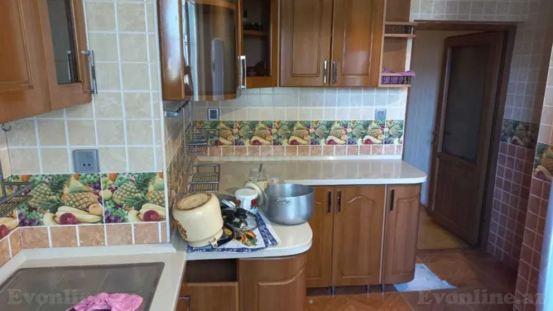 Satılır 3 otaqlı Mənzil Köhnə tikili 85 m² İnşaatçılar m. - şəkil 16