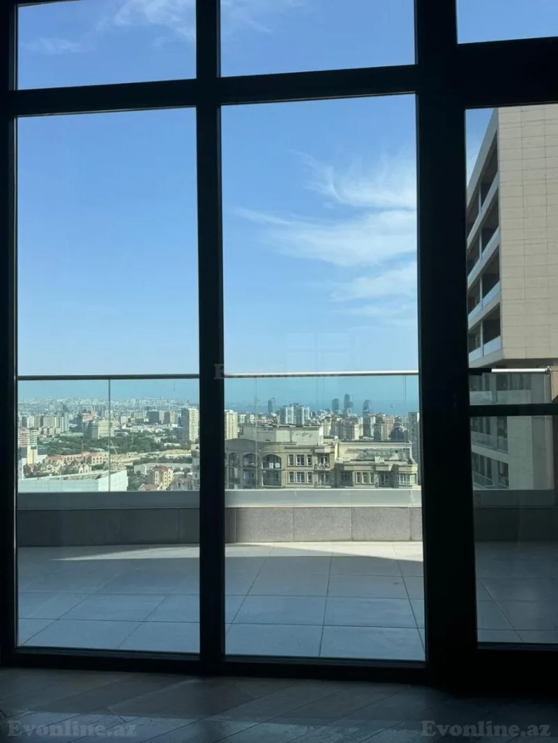 Kirayə verilir 3 otaqlı Mənzil Yeni tikili 150 m² Yasamal - şəkil 11