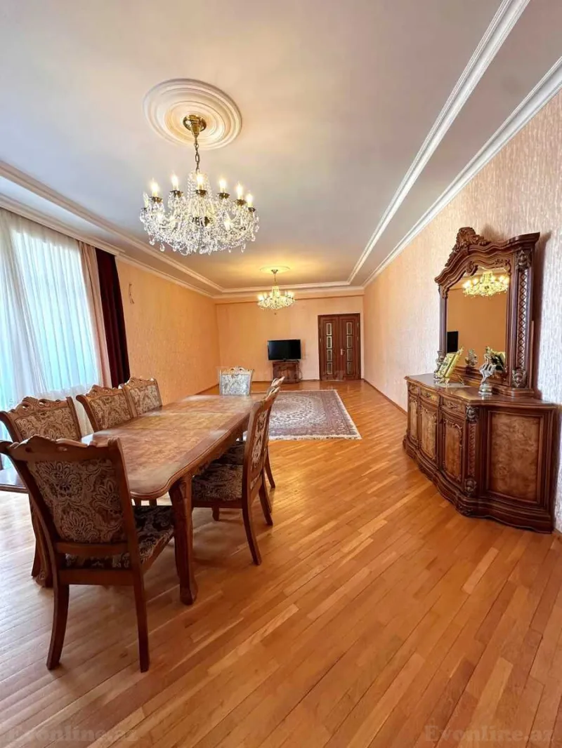 Satılır 3 otaqlı Mənzil Yeni tikili 180.5 m² Yasamal