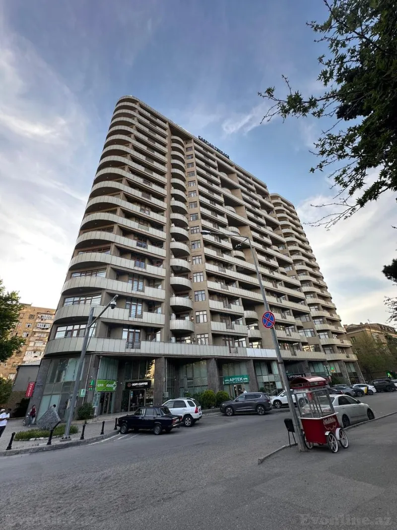 Satılır 3 otaqlı Mənzil Yeni tikili 180.5 m² Yasamal - şəkil 3