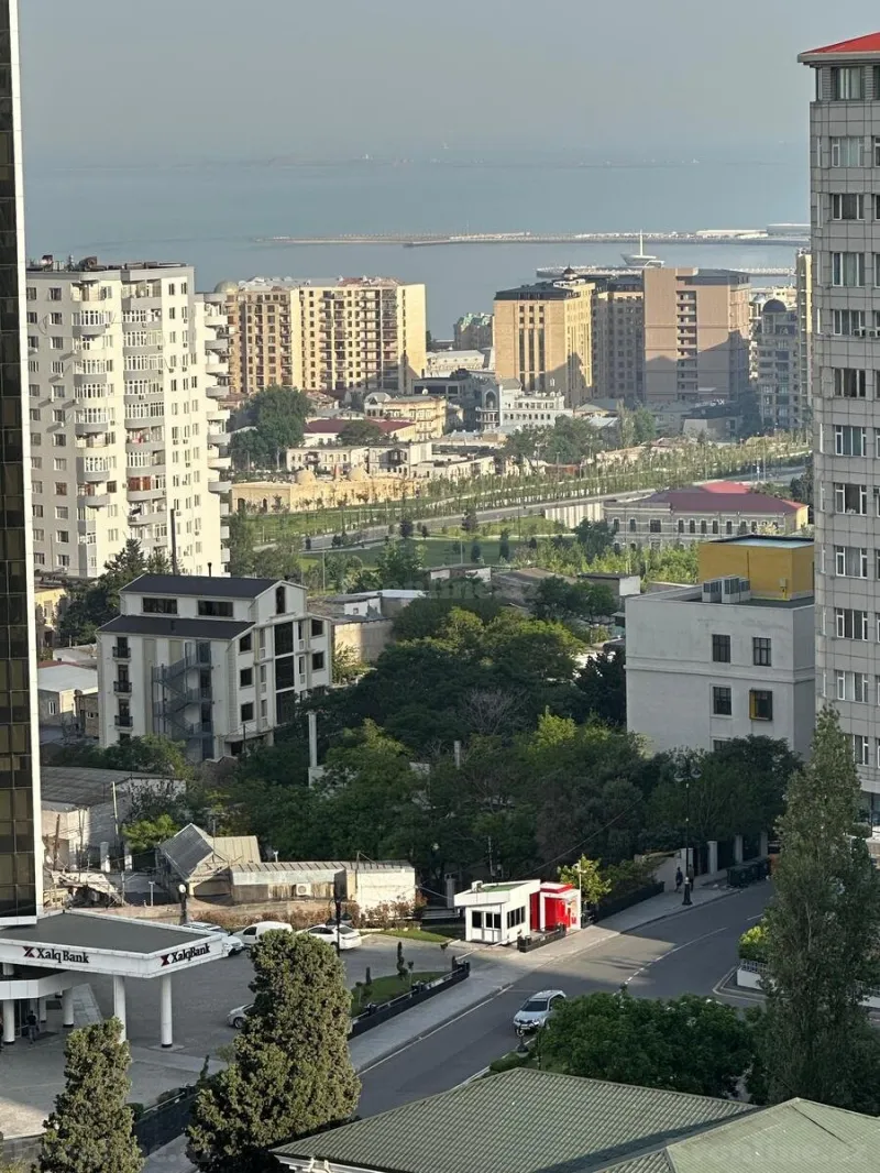 Satılır 3 otaqlı Mənzil Yeni tikili 180.5 m² Yasamal - şəkil 19