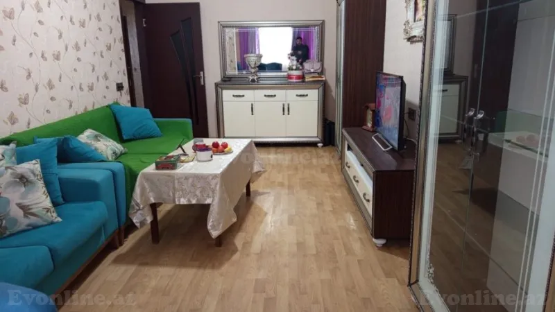 Satılır 3 otaqlı Mənzil Köhnə tikili 80 m² 4-cü mikrorayon - şəkil 2