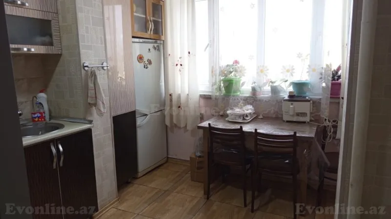 Satılır 3 otaqlı Mənzil Köhnə tikili 80 m² 4-cü mikrorayon - şəkil 6