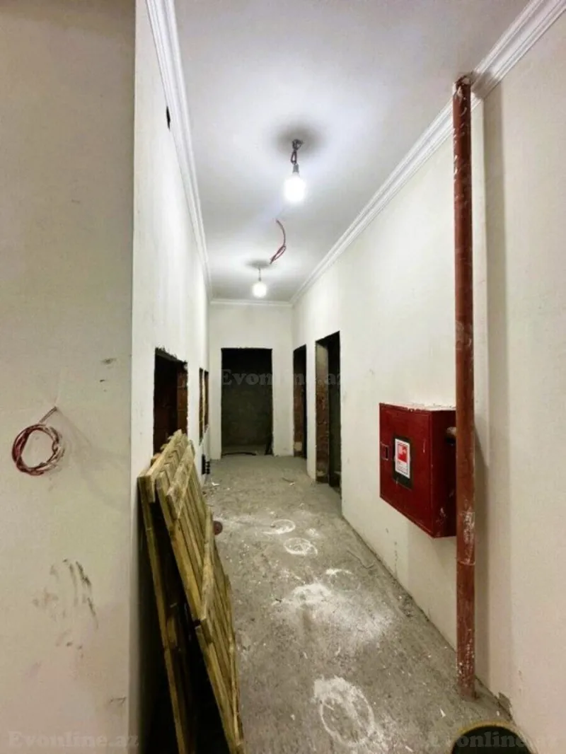 Satılır 2 otaqlı Mənzil Yeni tikili 40 m² 28 May m. - şəkil 6