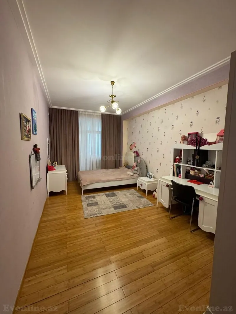 Satılır 4 otaqlı Mənzil Yeni tikili 206 m² Xətai m. - şəkil 6