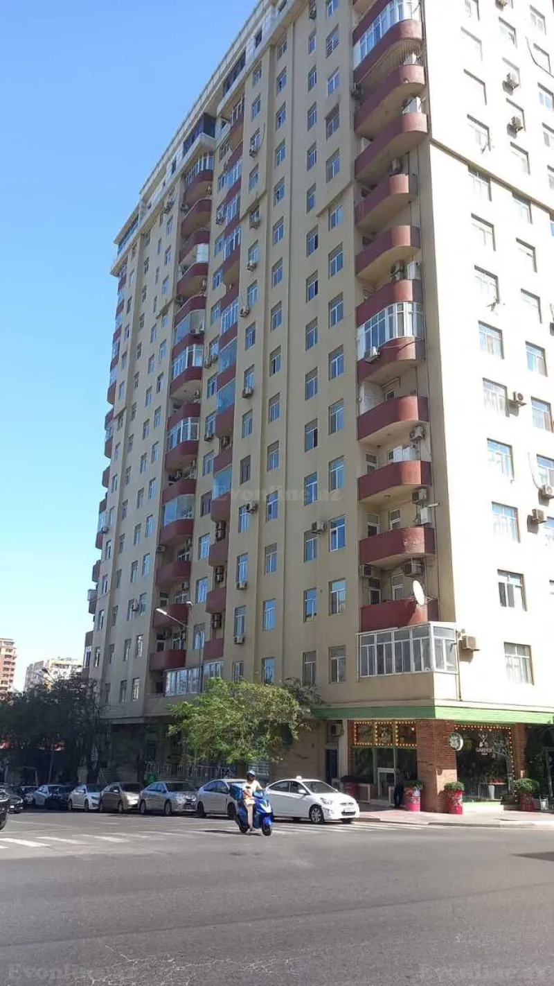 Kirayə verilir 3 otaqlı Mənzil Yeni tikili 132 m² Nizami m. - şəkil 12