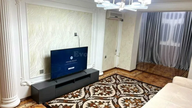 Satılır 3 otaqlı Mənzil Köhnə tikili 65.5 m² Yasamal