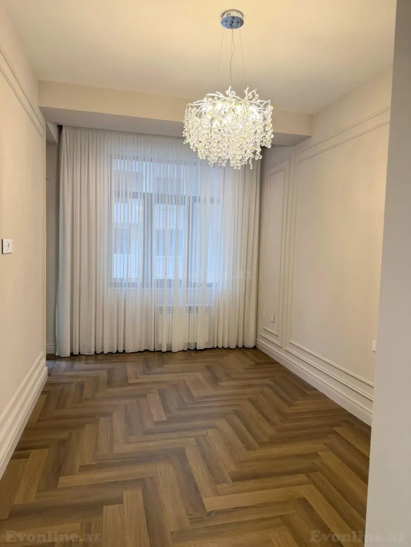 Satılır 3 otaqlı Mənzil Yeni tikili 110 m² 28 May m. - şəkil 6