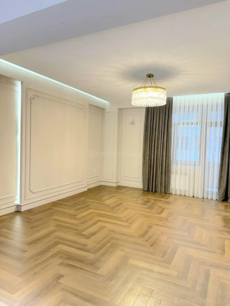 Satılır 3 otaqlı Mənzil Yeni tikili 110 m² 28 May m. - şəkil 7