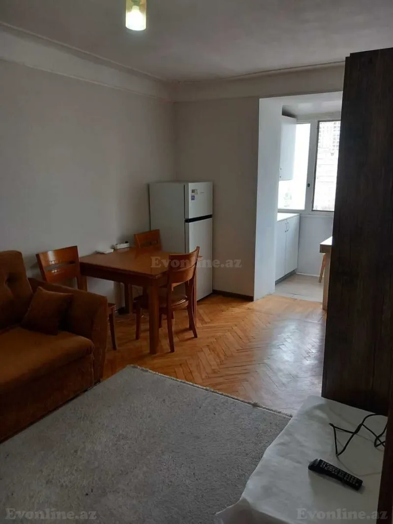 Kirayə verilir 2 otaqlı Mənzil Köhnə tikili 40 m² Həzi Aslanov m. - şəkil 2