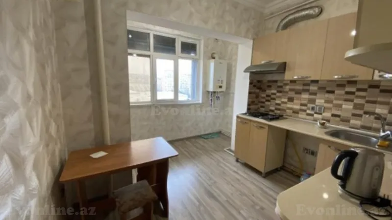 Satılır 2 otaqlı Mənzil Köhnə tikili 70 m² Nərimanov r. - şəkil 4