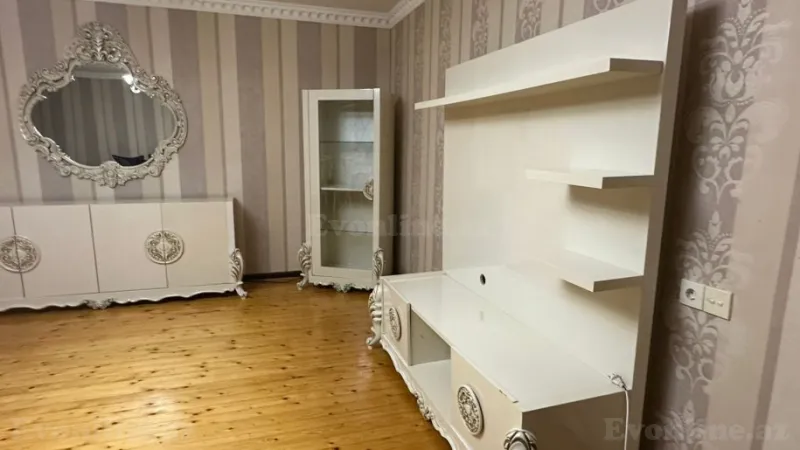 Satılır 4 otaqlı Mənzil Köhnə tikili 110 m² Ceyranbatan - şəkil 8