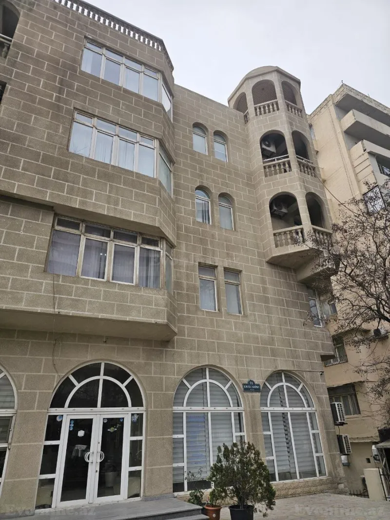 Satılır Obyekt 1085 m² Nərimanov r.
