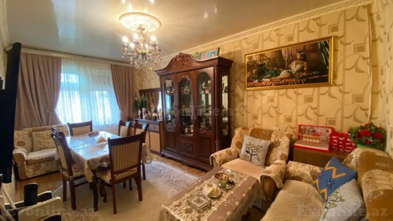 Satılır 3 otaqlı Mənzil Köhnə tikili 85 m² Əhmədli m.