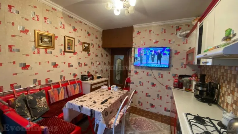 Satılır 3 otaqlı Mənzil Köhnə tikili 85 m² Əhmədli m. - şəkil 8