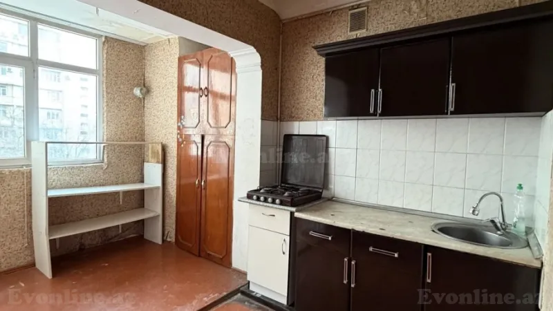 Satılır 2 otaqlı Mənzil Köhnə tikili 48 m² 8-ci mikrorayon - şəkil 4