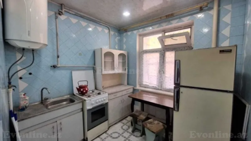 Satılır 2 otaqlı Mənzil Köhnə tikili 55 m² İçərişəhər m. - şəkil 13