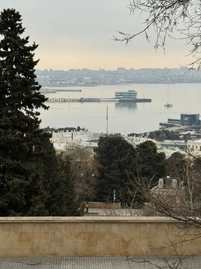 Satılır 2 otaqlı Mənzil Köhnə tikili 55 m² İçərişəhər m. - şəkil 15