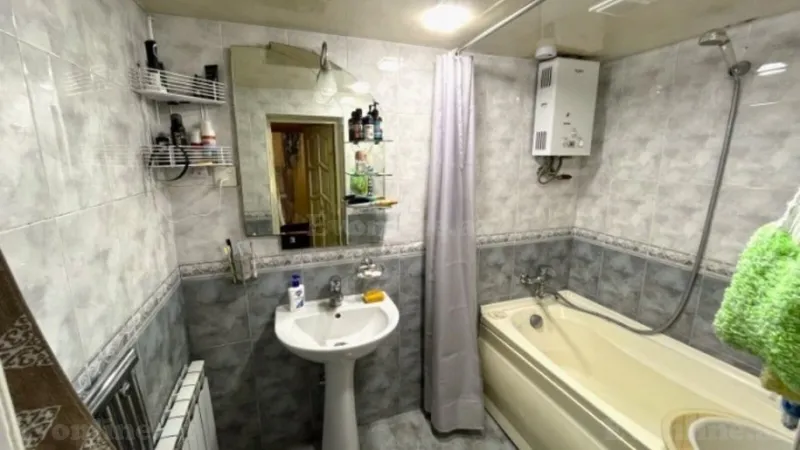 Satılır 3 otaqlı Mənzil Köhnə tikili 95 m² Memar Əcəmi m. - şəkil 10