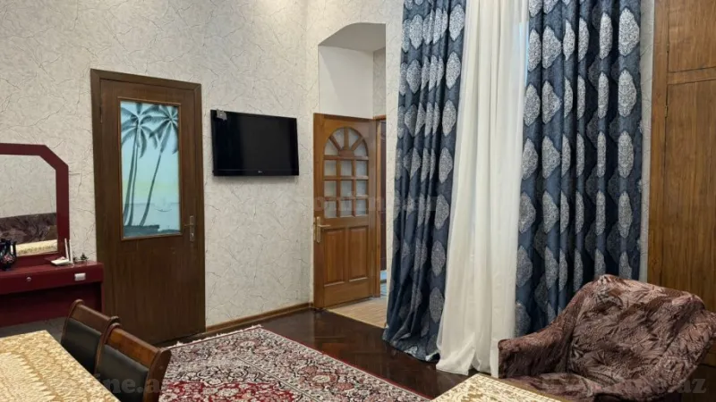 Satılır 3 otaqlı Mənzil Köhnə tikili 68 m² Sahil m. - şəkil 9