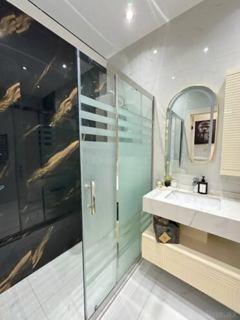 Kirayə verilir 2 otaqlı Mənzil Yeni tikili 95 m² 28 May m. - şəkil 5