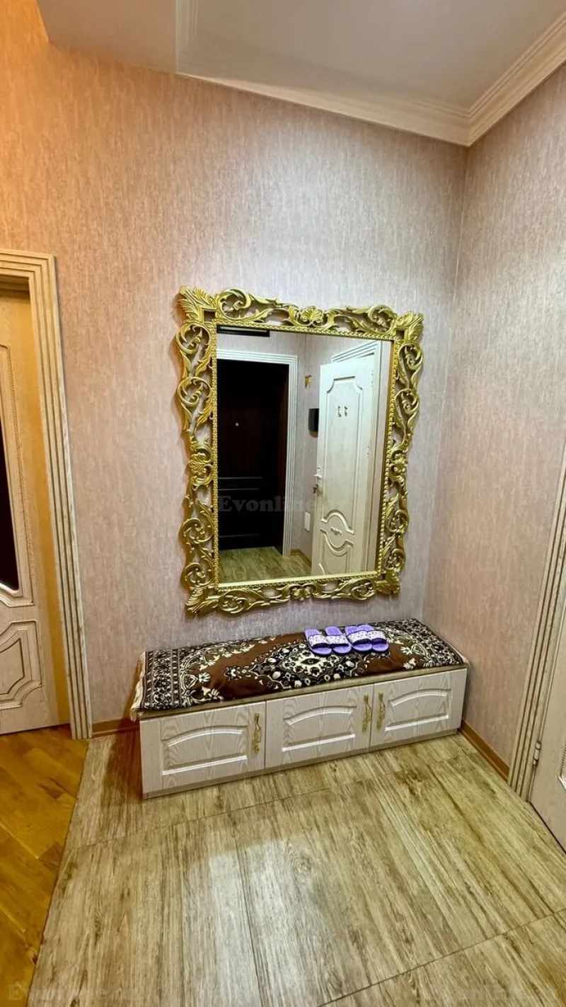 Kirayə verilir 3 otaqlı Mənzil Yeni tikili 130 m² Xətai r. - şəkil 18