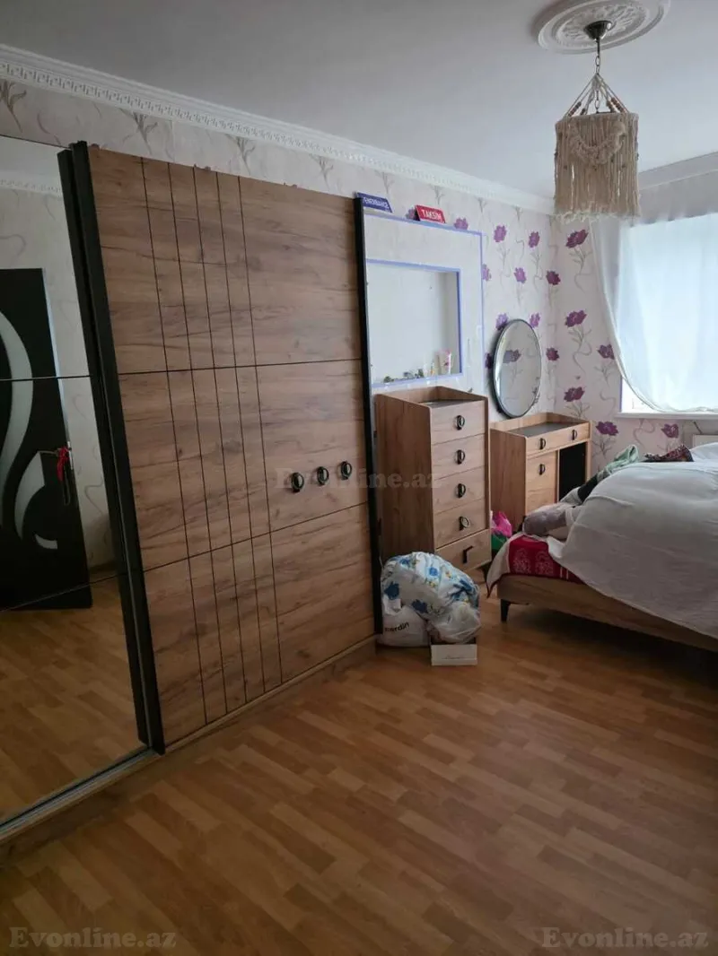 Satılır 4 otaqlı Mənzil Köhnə tikili 95 m² Biləcəri - şəkil 2