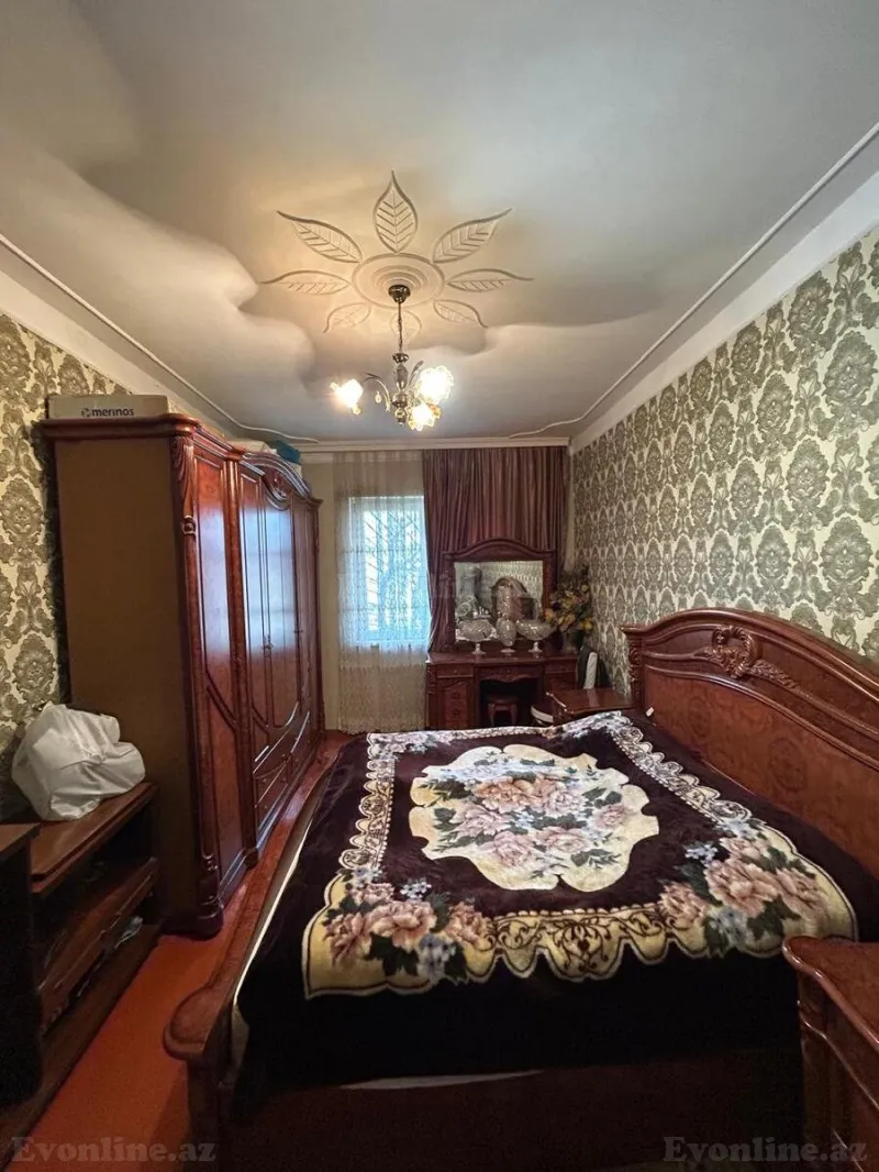 Satılır 4 otaqlı Mənzil Köhnə tikili 110 m² Yeni Yasamal - şəkil 4