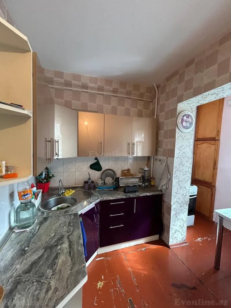 Satılır 4 otaqlı Mənzil Köhnə tikili 110 m² Yeni Yasamal - şəkil 14