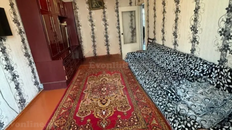 Satılır 3 otaqlı Mənzil Köhnə tikili 85 m² 8-ci mikrorayon - şəkil 2