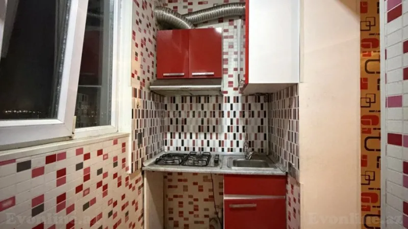 Satılır 2 otaqlı Mənzil Köhnə tikili 40 m² Sabunçu r. - şəkil 6