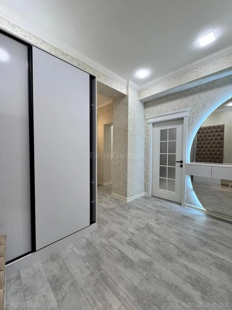 Satılır 2 otaqlı Mənzil Yeni tikili 75 m² Həzi Aslanov m. - şəkil 2