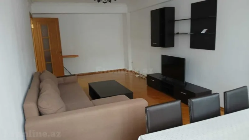 Kirayə verilir 3 otaqlı Mənzil Yeni tikili 100 m² Sahil m. - şəkil 2