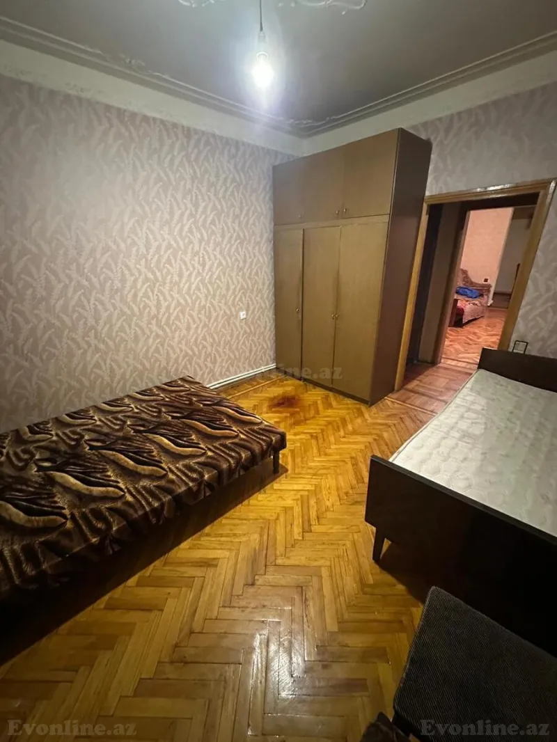 Kirayə verilir 2 otaqlı Mənzil Köhnə tikili 50 m² Memar Əcəmi m. - şəkil 4