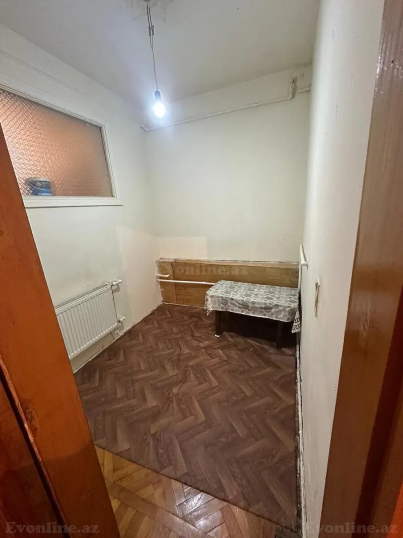 Kirayə verilir 2 otaqlı Mənzil Köhnə tikili 50 m² Memar Əcəmi m. - şəkil 8