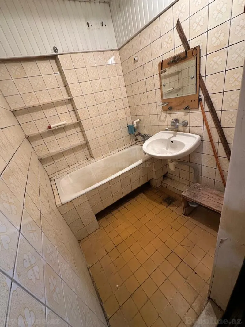 Kirayə verilir 2 otaqlı Mənzil Köhnə tikili 50 m² Memar Əcəmi m. - şəkil 9