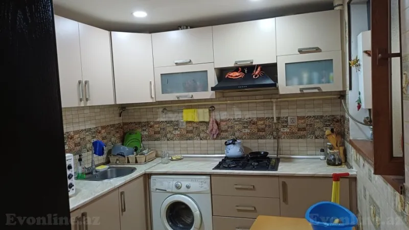 Satılır 2 otaqlı Mənzil Köhnə tikili 52 m² Yasamal r. - şəkil 4