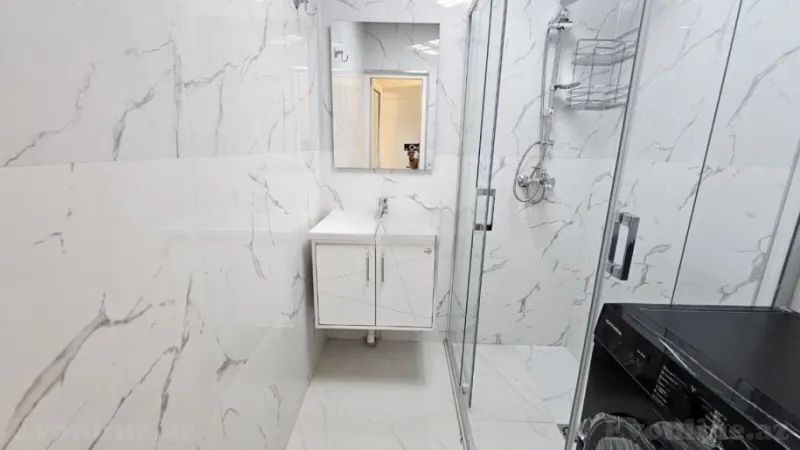 Satılır 2 otaqlı Mənzil Köhnə tikili 55 m² 8 Noyabr m. - şəkil 11