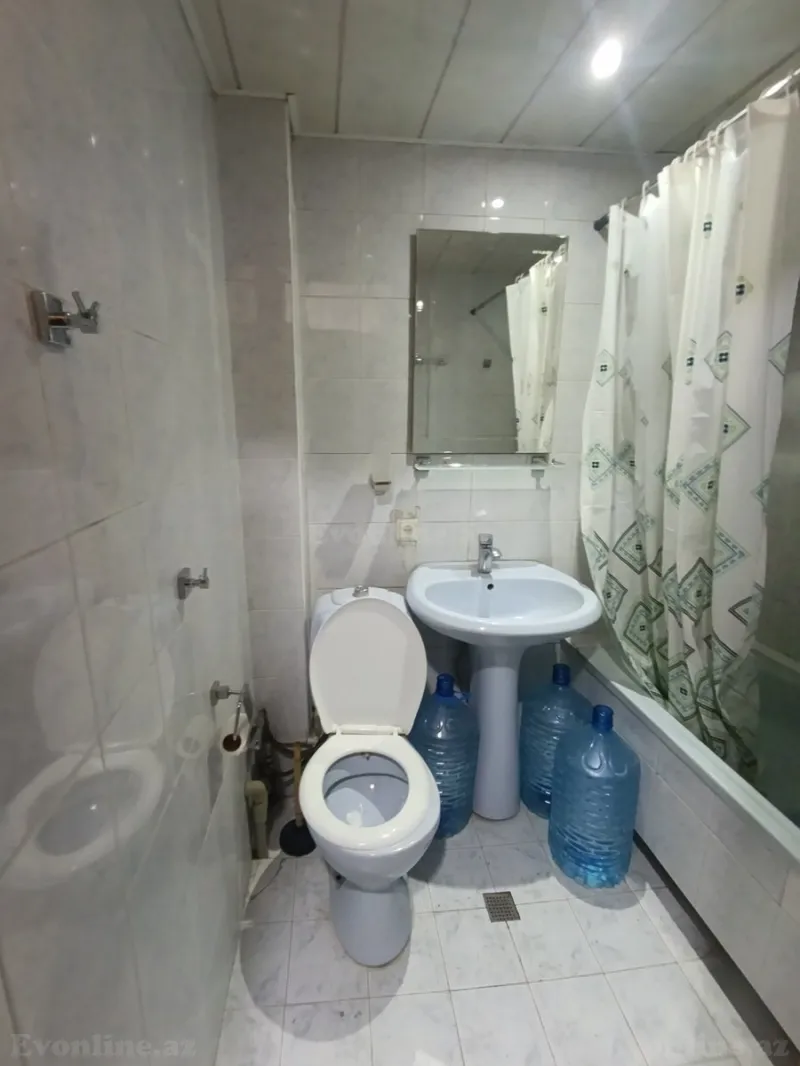 Kirayə verilir 1 otaqlı Mənzil Köhnə tikili 45 m² 8-ci mikrorayon - şəkil 12