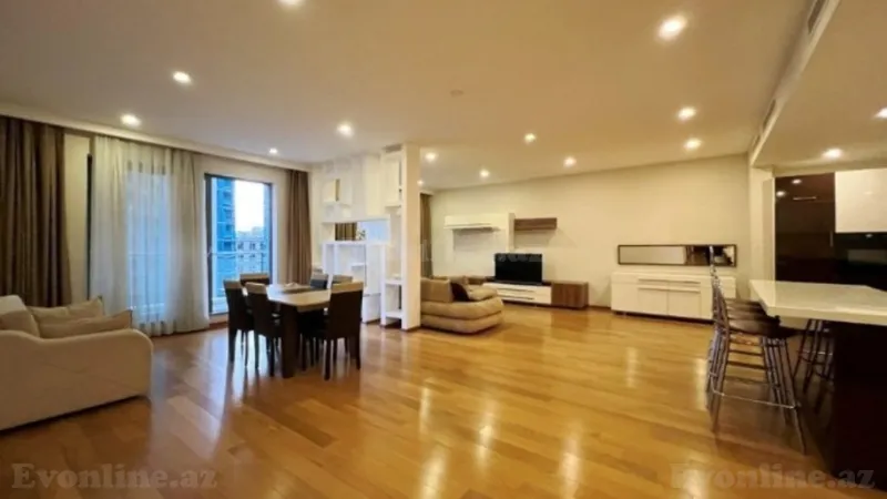 Kirayə verilir 4 otaqlı Mənzil Yeni tikili 250 m² Nəsimi r. - şəkil 8