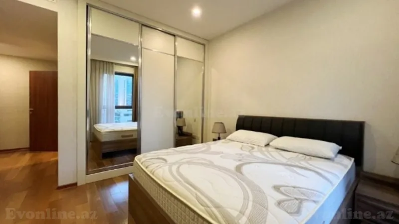 Kirayə verilir 4 otaqlı Mənzil Yeni tikili 250 m² Nəsimi r. - şəkil 10